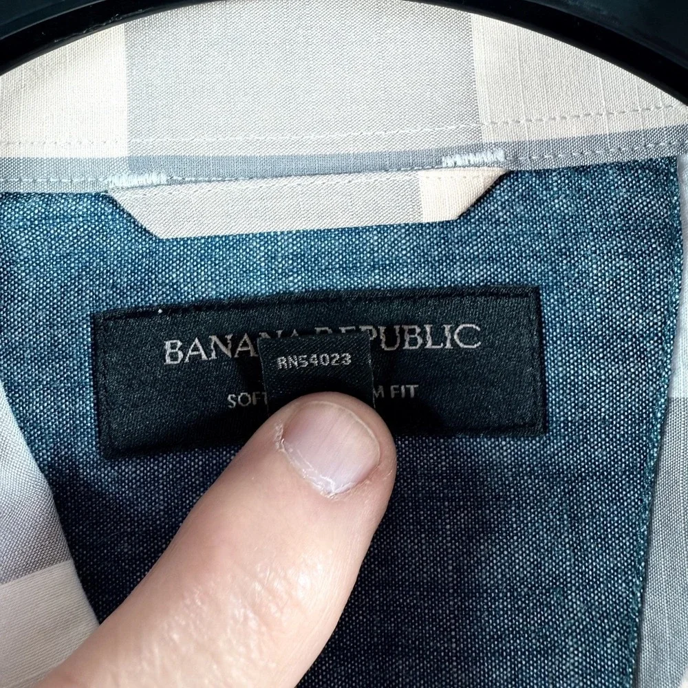 Banana Republic Button Up Shirt Men XL Soft Wash Slim Fit Gray Plaid Long Sleeve